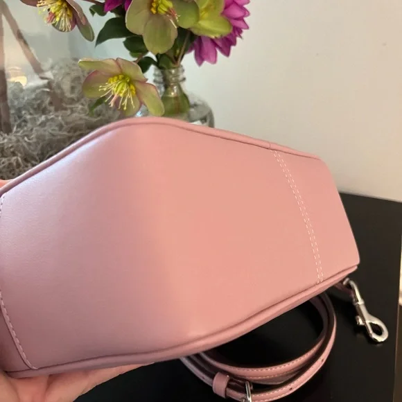 Coach Lavender Floral Appliqué Satchel 💜 🌼 Brand New from Coach with Tags - Picture 8 of 11